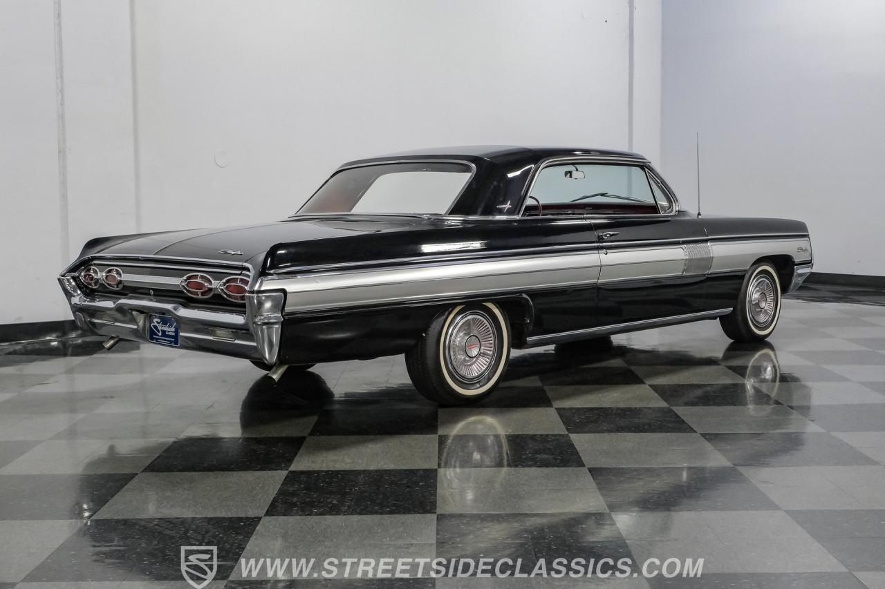1962 Oldsmobile Starfire
