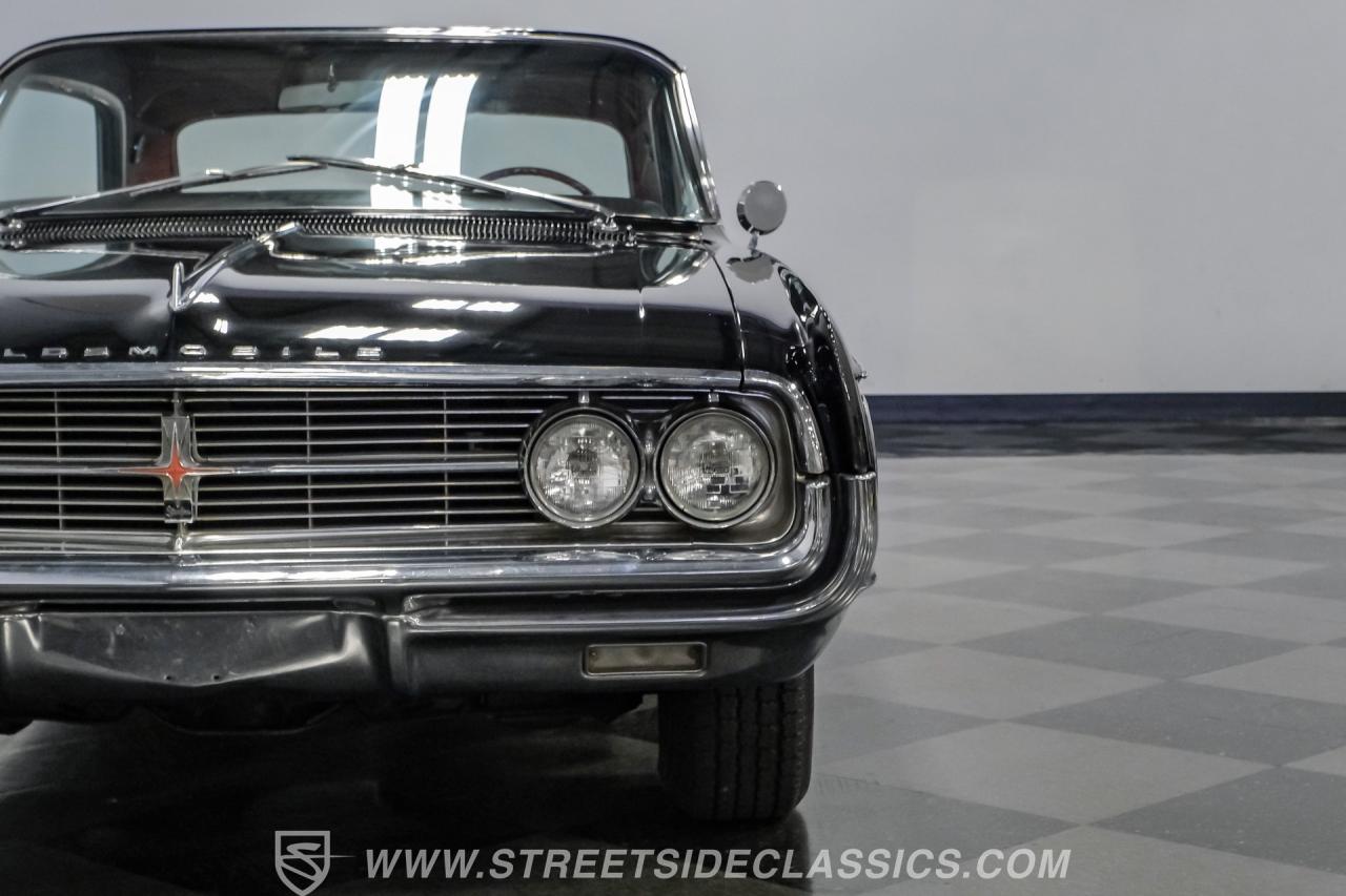 1962 Oldsmobile Starfire