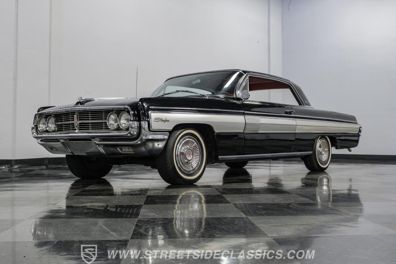 1962 Oldsmobile Starfire