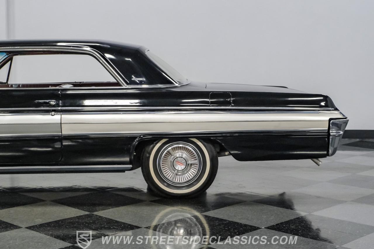 1962 Oldsmobile Starfire