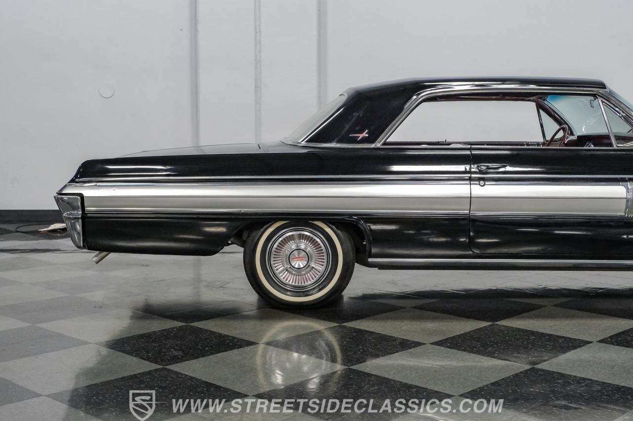1962 Oldsmobile Starfire
