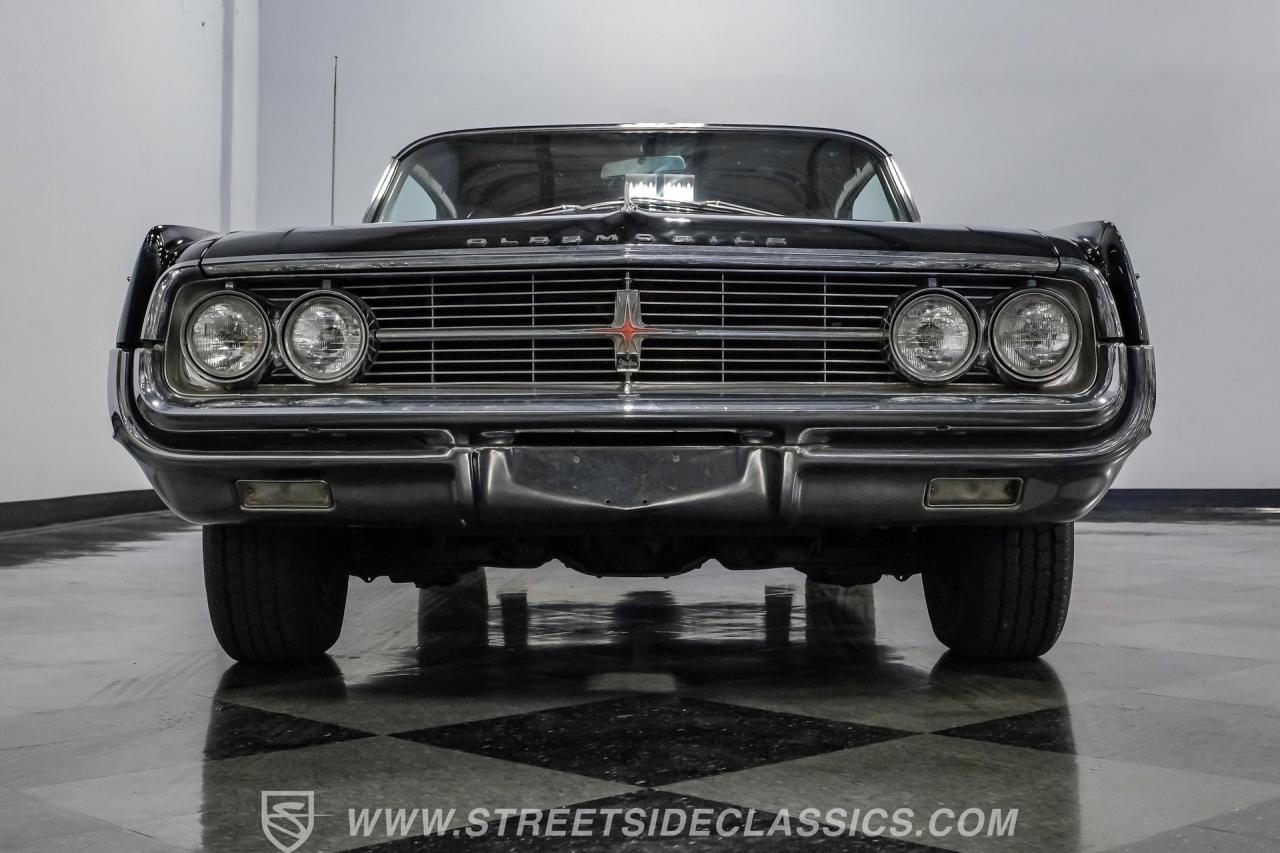 1962 Oldsmobile Starfire
