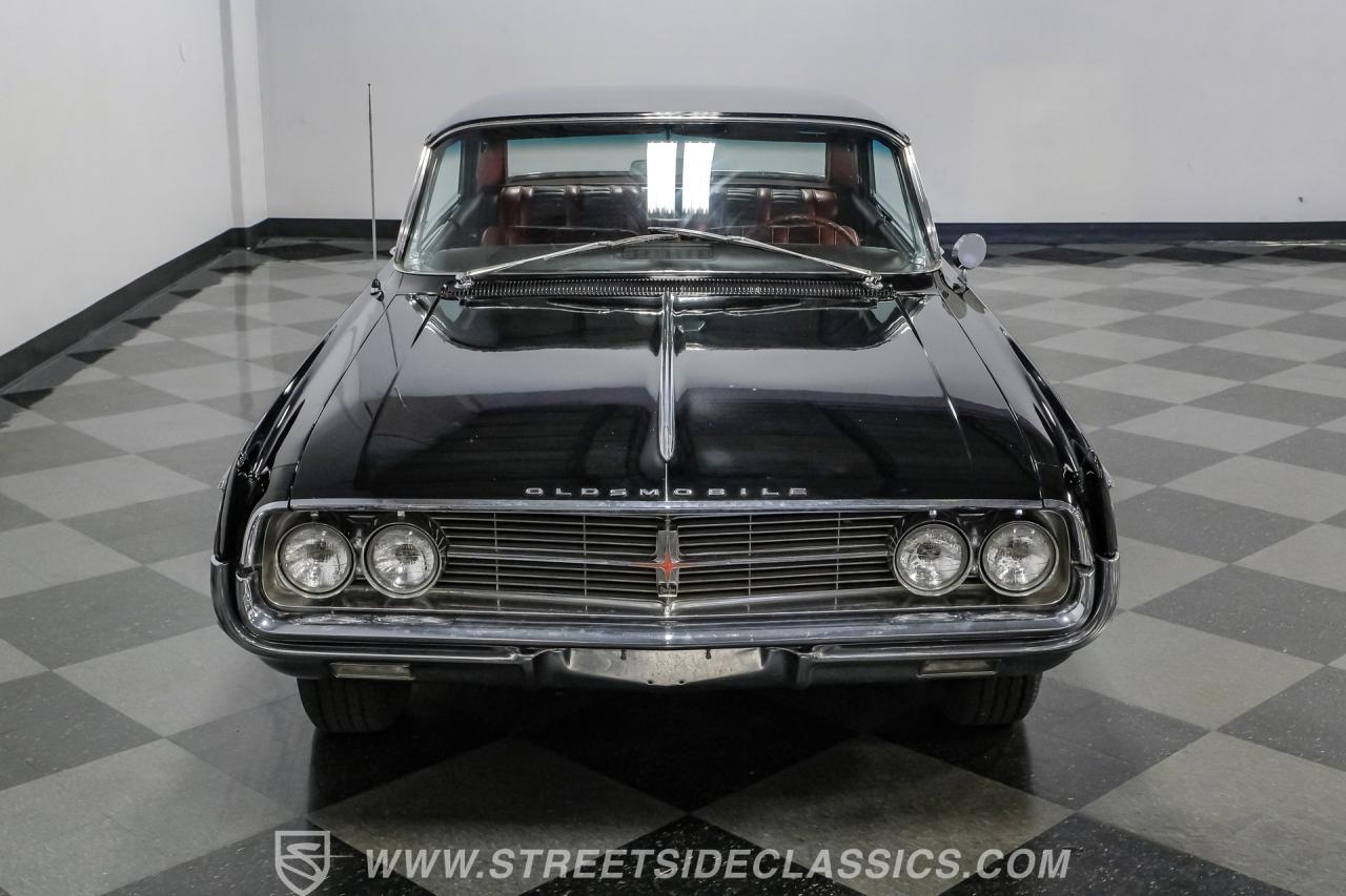 1962 Oldsmobile Starfire