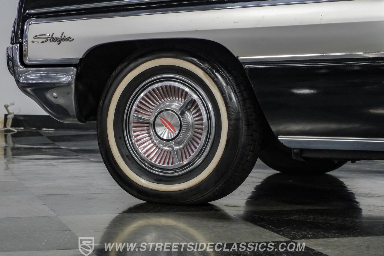 1962 Oldsmobile Starfire