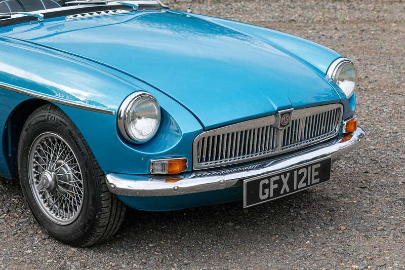 1967 MG B