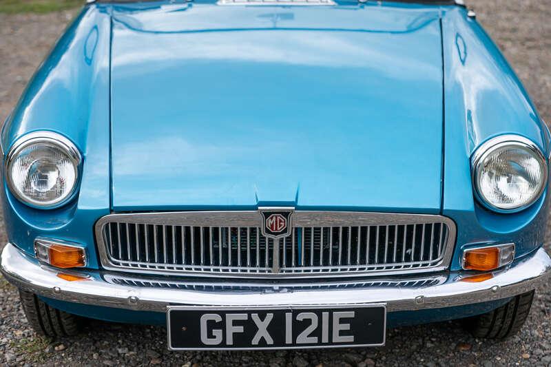 1967 MG B