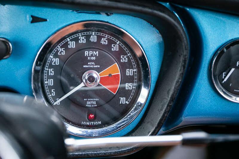 1967 MG B