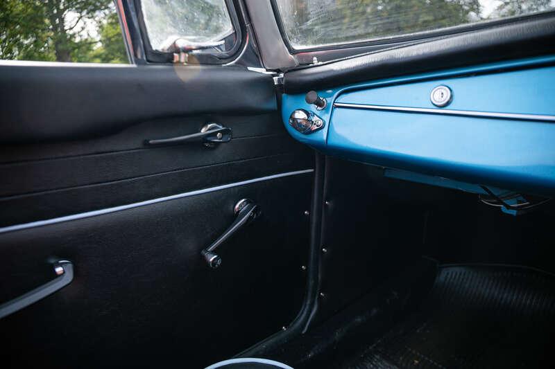 1967 MG B