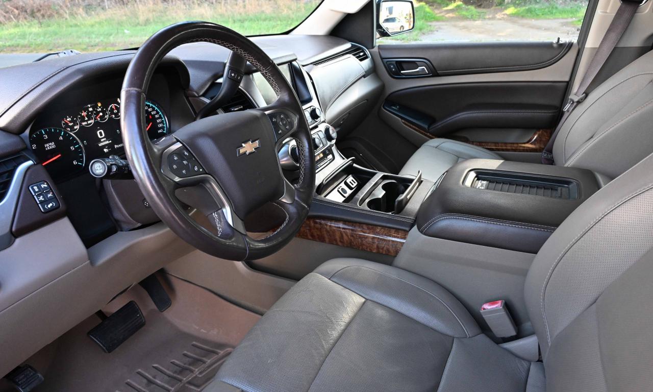 2017 Chevrolet Suburban Premier RWD