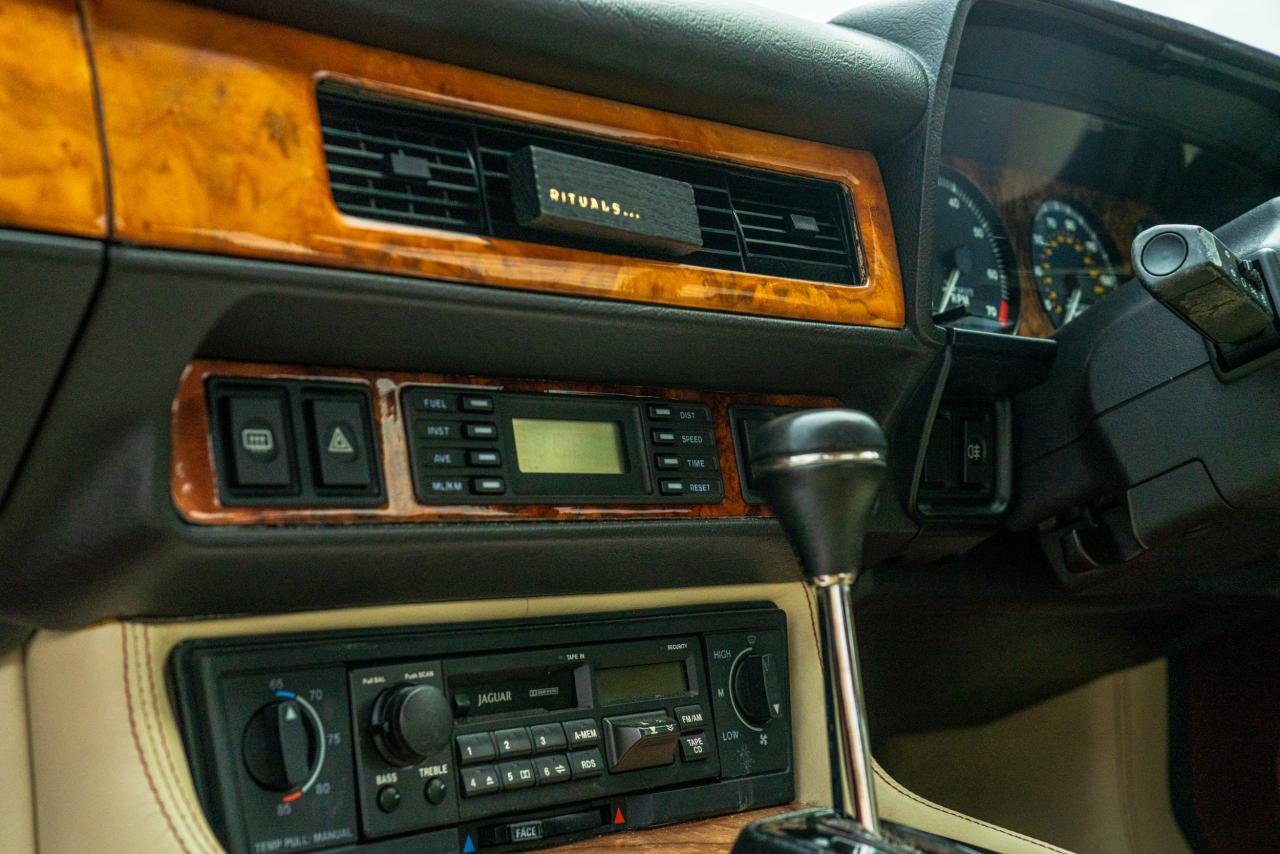 1993 Jaguar XJRS