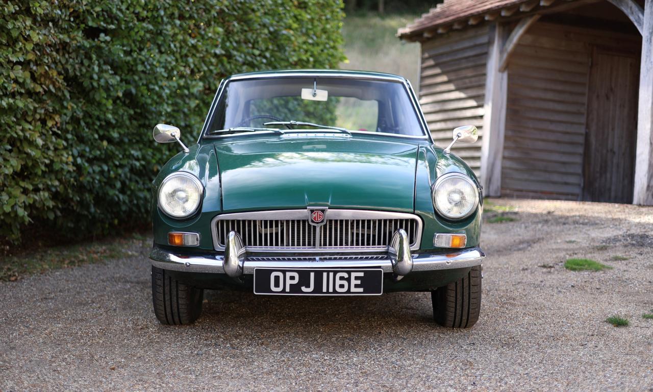 1967 MG GT