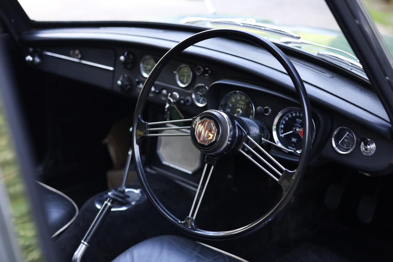 1967 MG GT