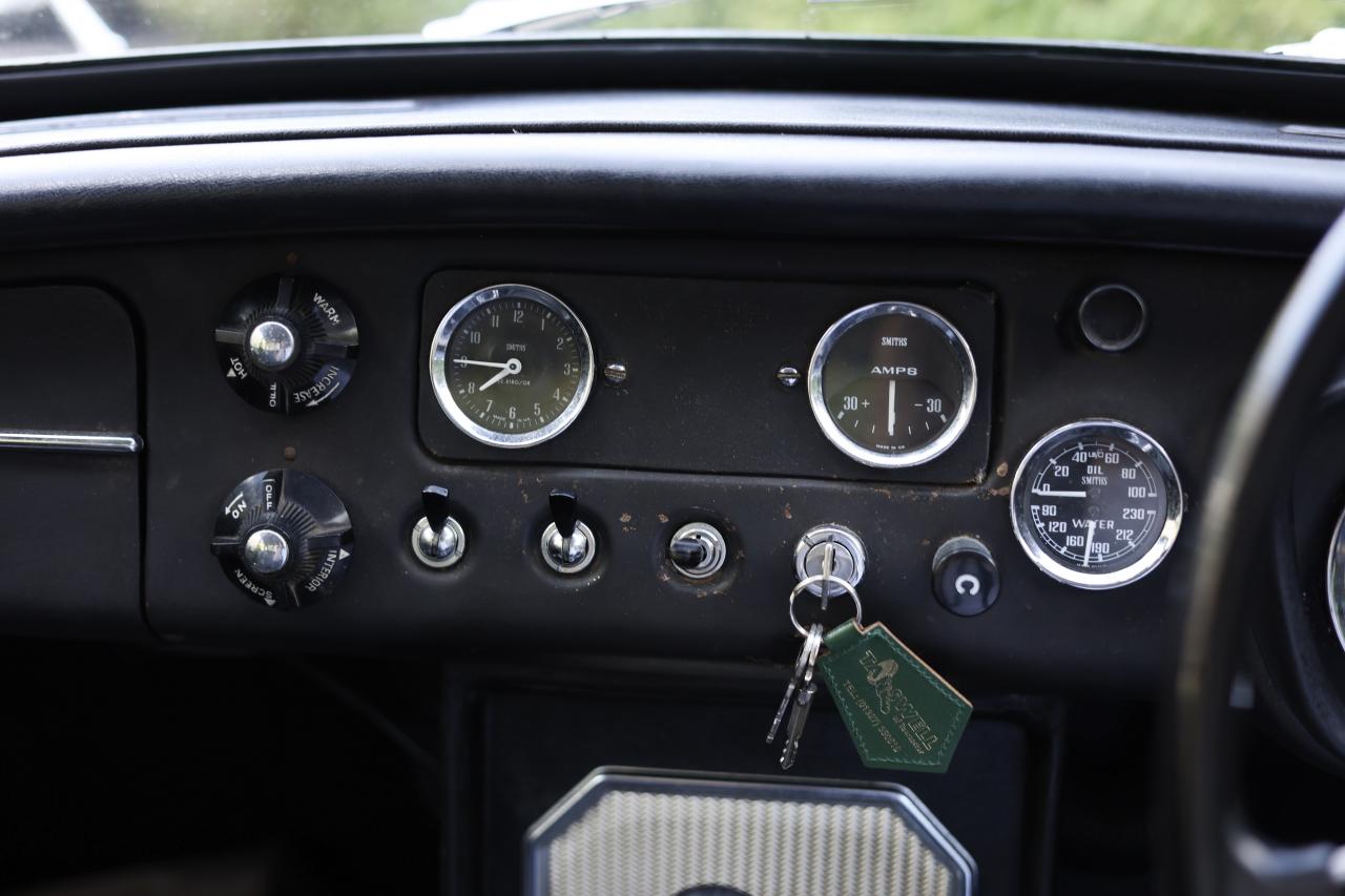 1967 MG GT
