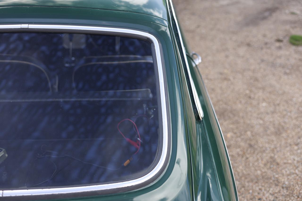 1967 MG GT