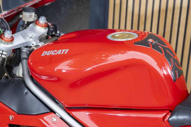 2001 Ducati 996