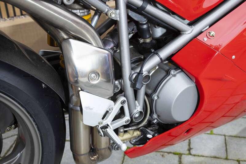 2001 Ducati 996