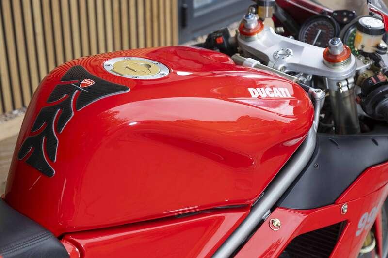2001 Ducati 996