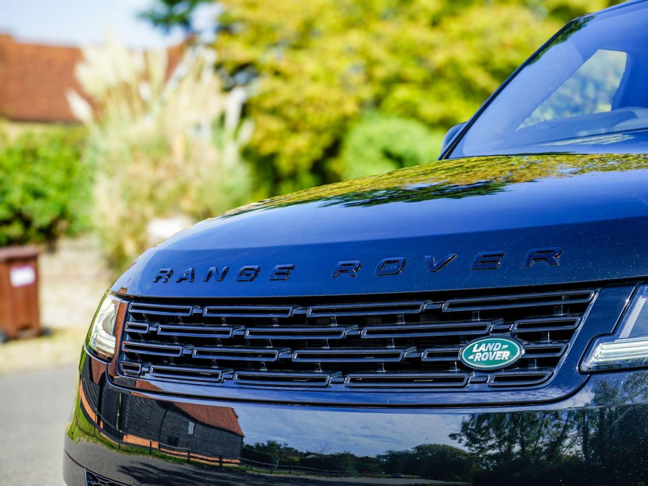 2023 Land Rover 4.4 P530 V8 First Edition Auto 4WD Euro 6 (s/s) 5dr