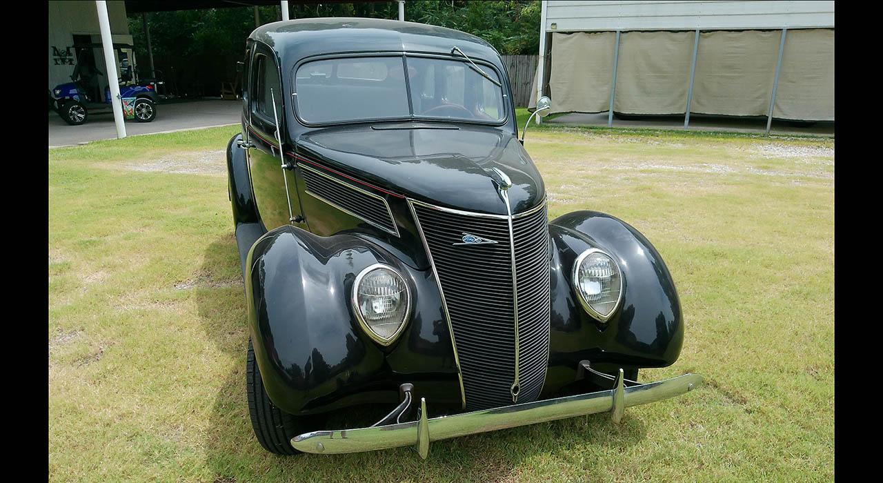 1937 Ford MODEL 74