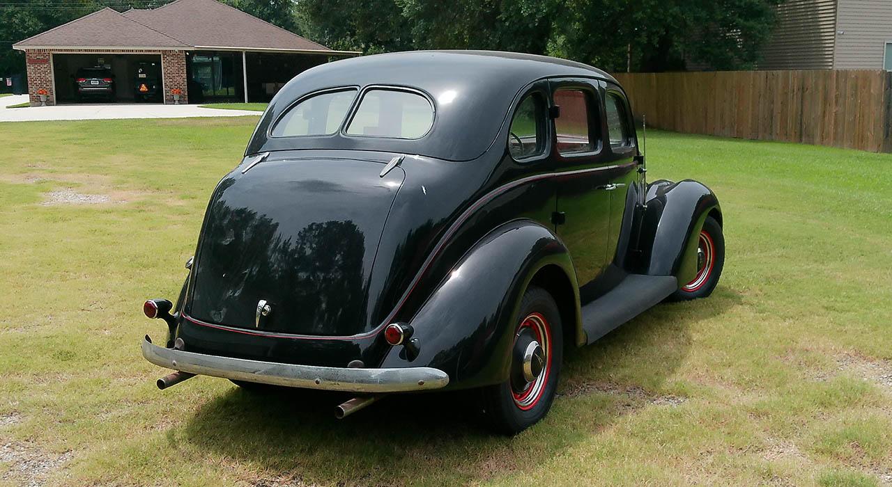 1937 Ford MODEL 74