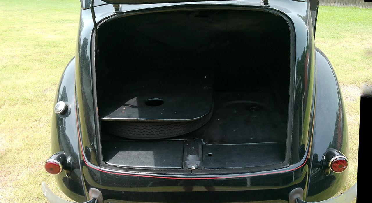 1937 Ford MODEL 74
