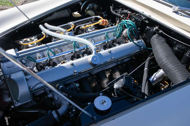1970 Aston Martin DB6