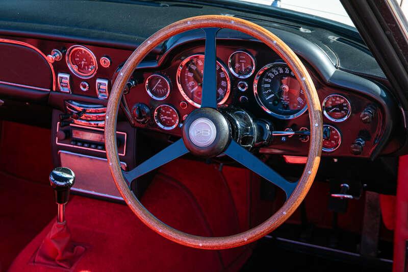 1970 Aston Martin DB6