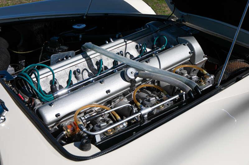 1970 Aston Martin DB6