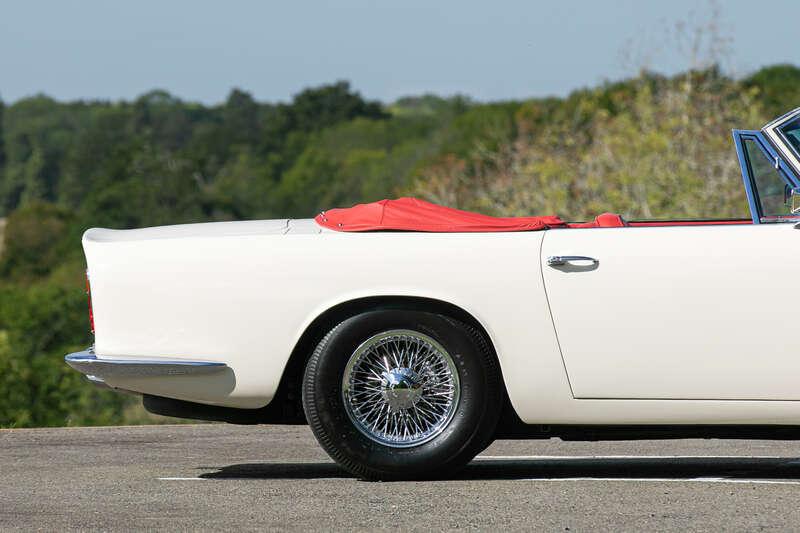 1970 Aston Martin DB6