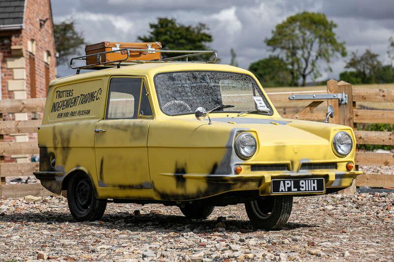 1969 Reliant REGAL 21E SUPERVAN III