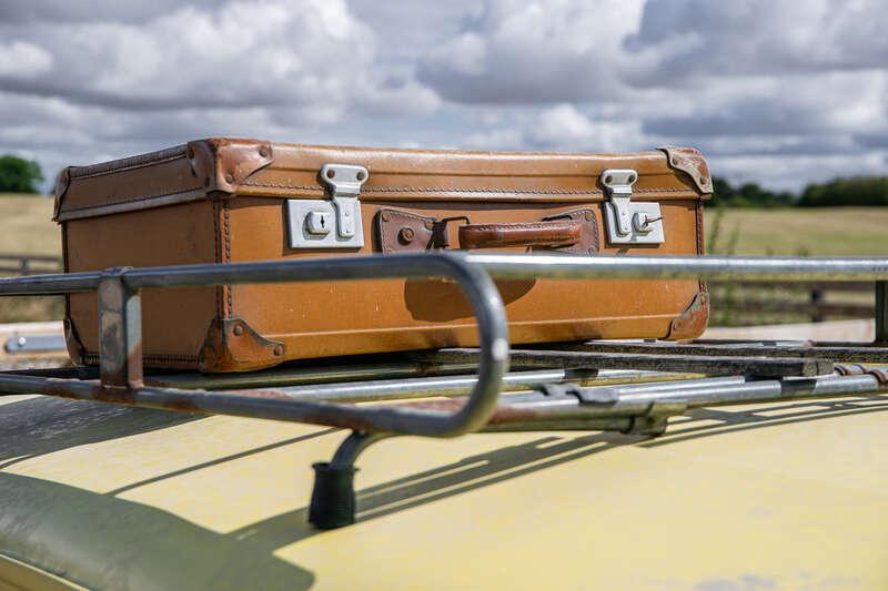 1969 Reliant REGAL 21E SUPERVAN III