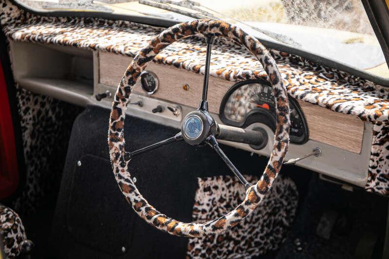 1969 Reliant REGAL 21E SUPERVAN III