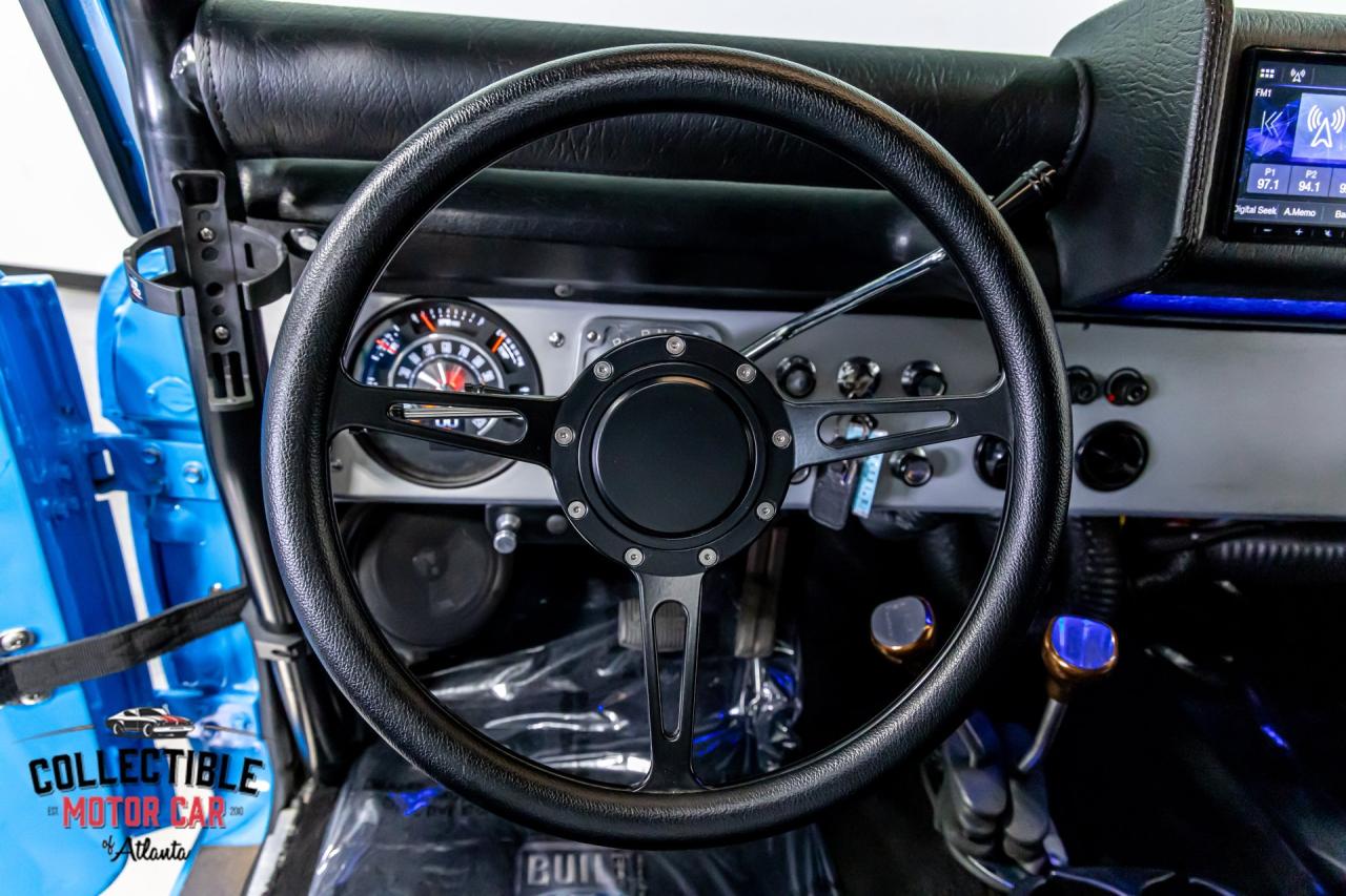 1972 Ford Bronco RESTOMOD