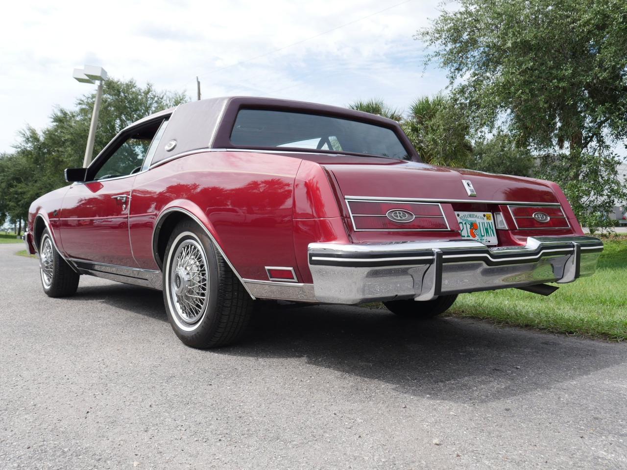 1985 Buick Riviera Coupe