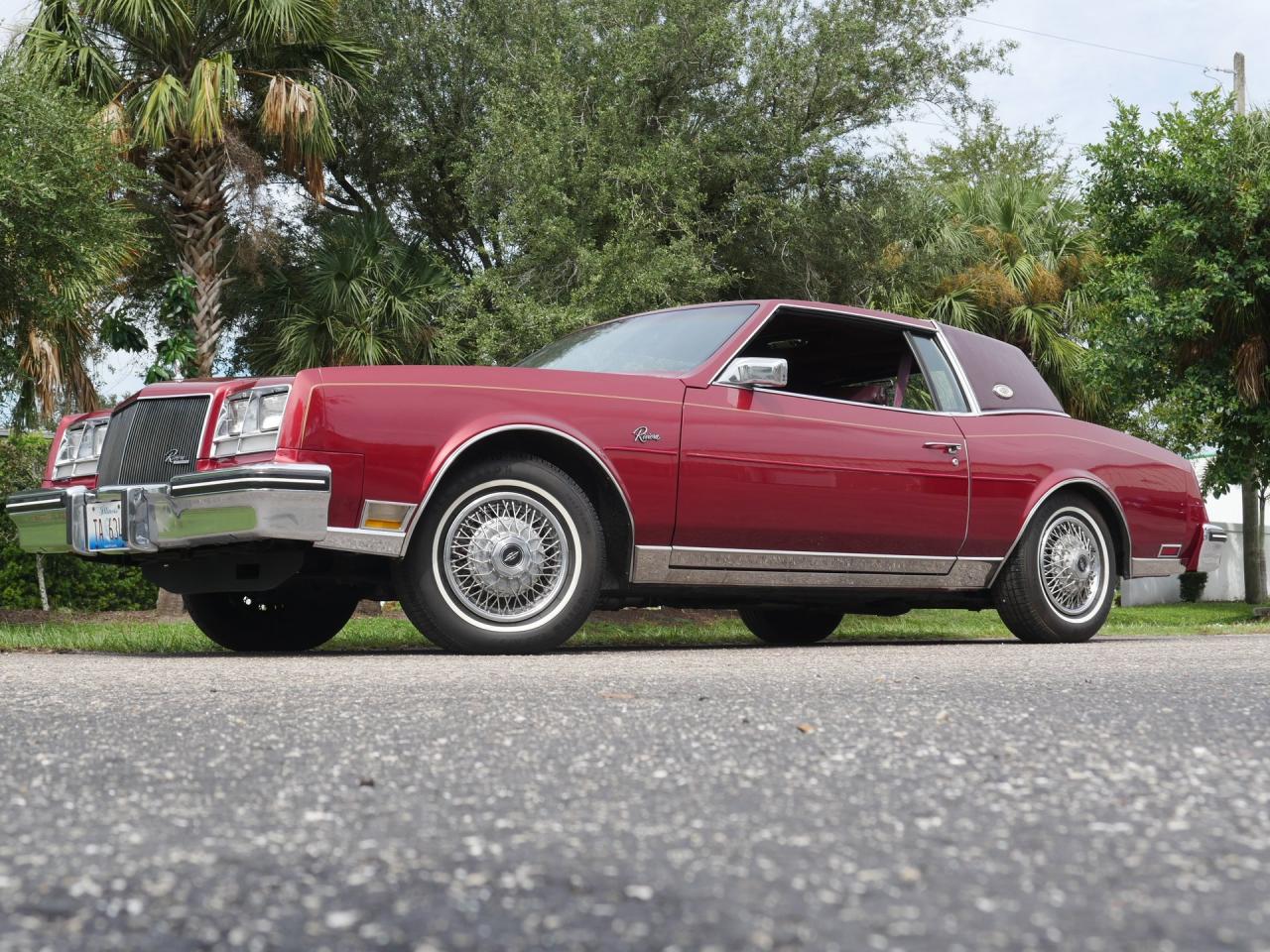 1985 Buick Riviera Coupe
