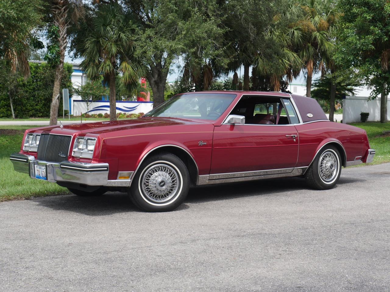 1985 Buick Riviera Coupe