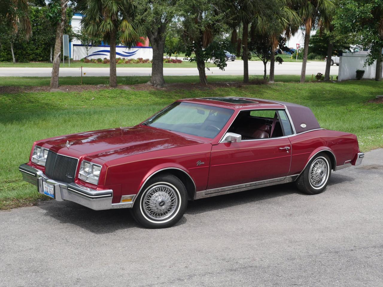 1985 Buick Riviera Coupe