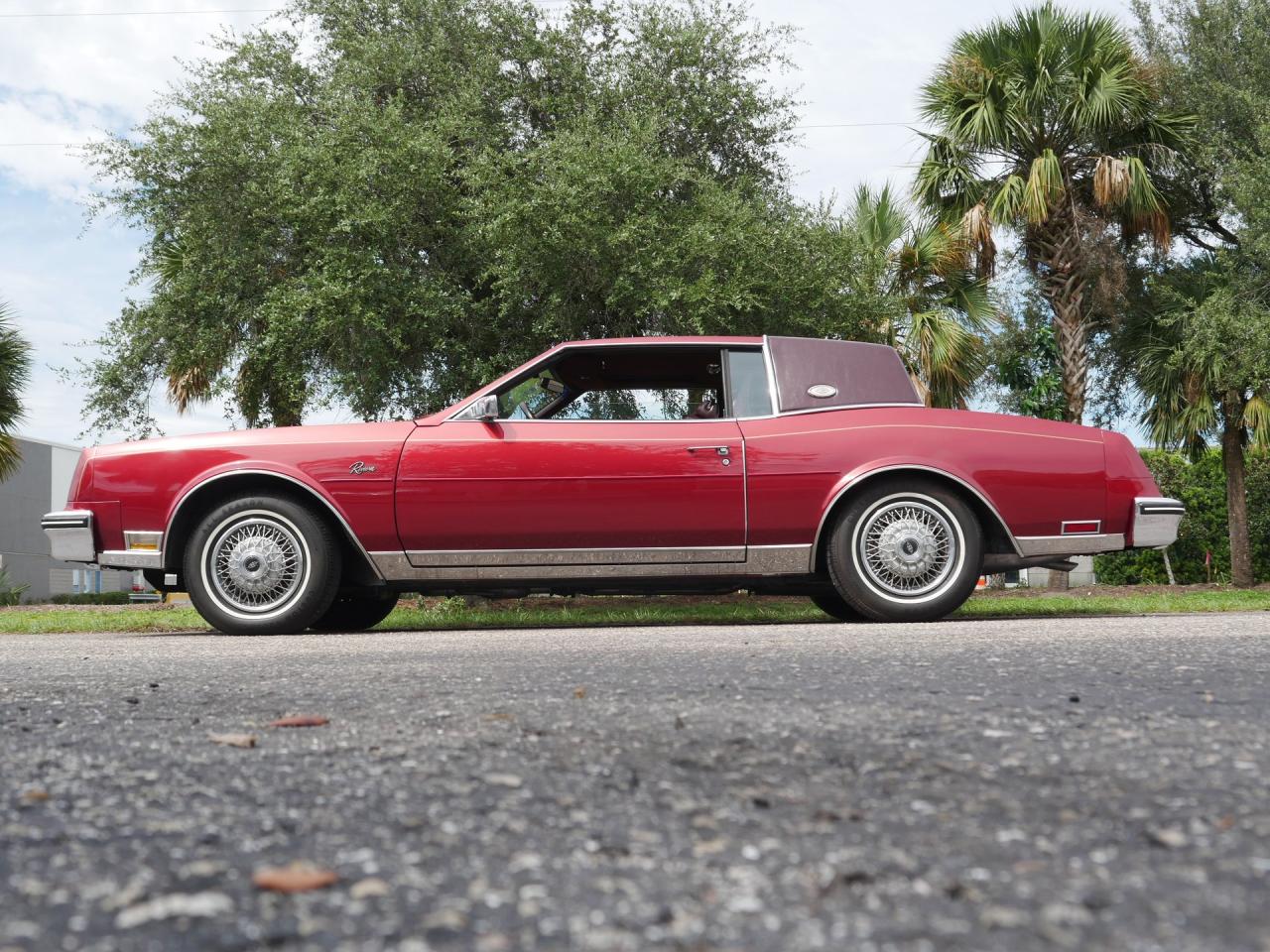 1985 Buick Riviera Coupe