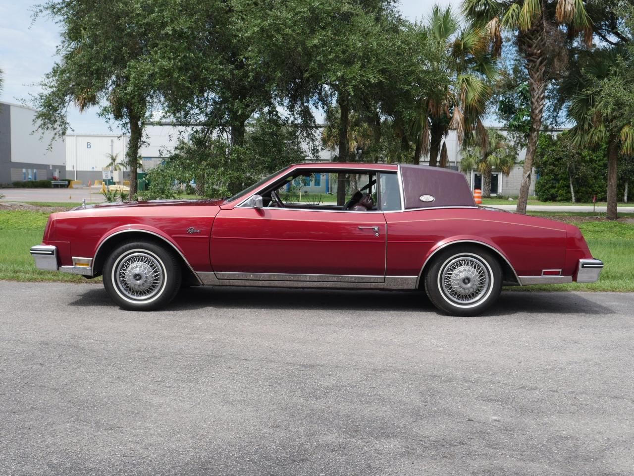 1985 Buick Riviera Coupe