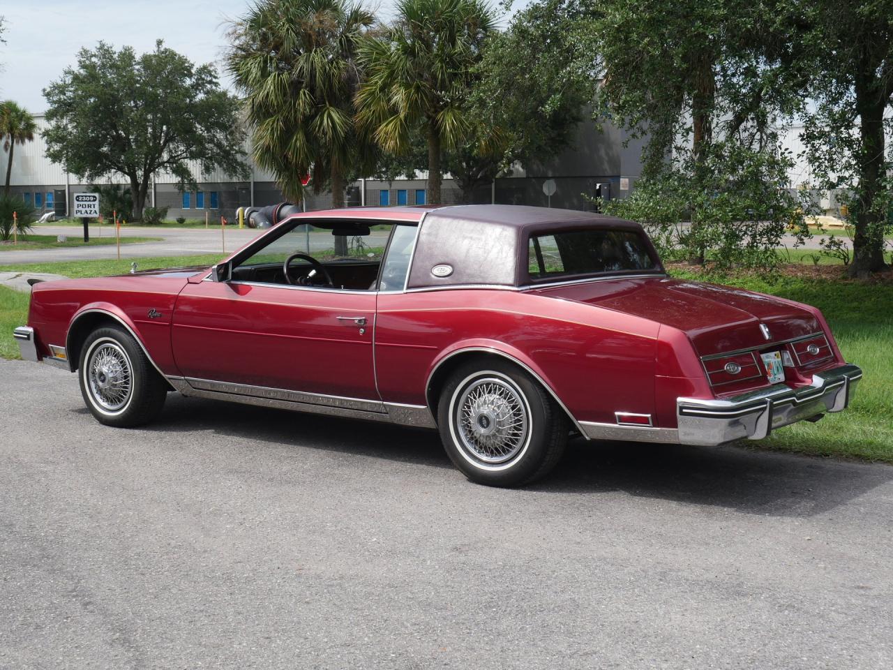1985 Buick Riviera Coupe