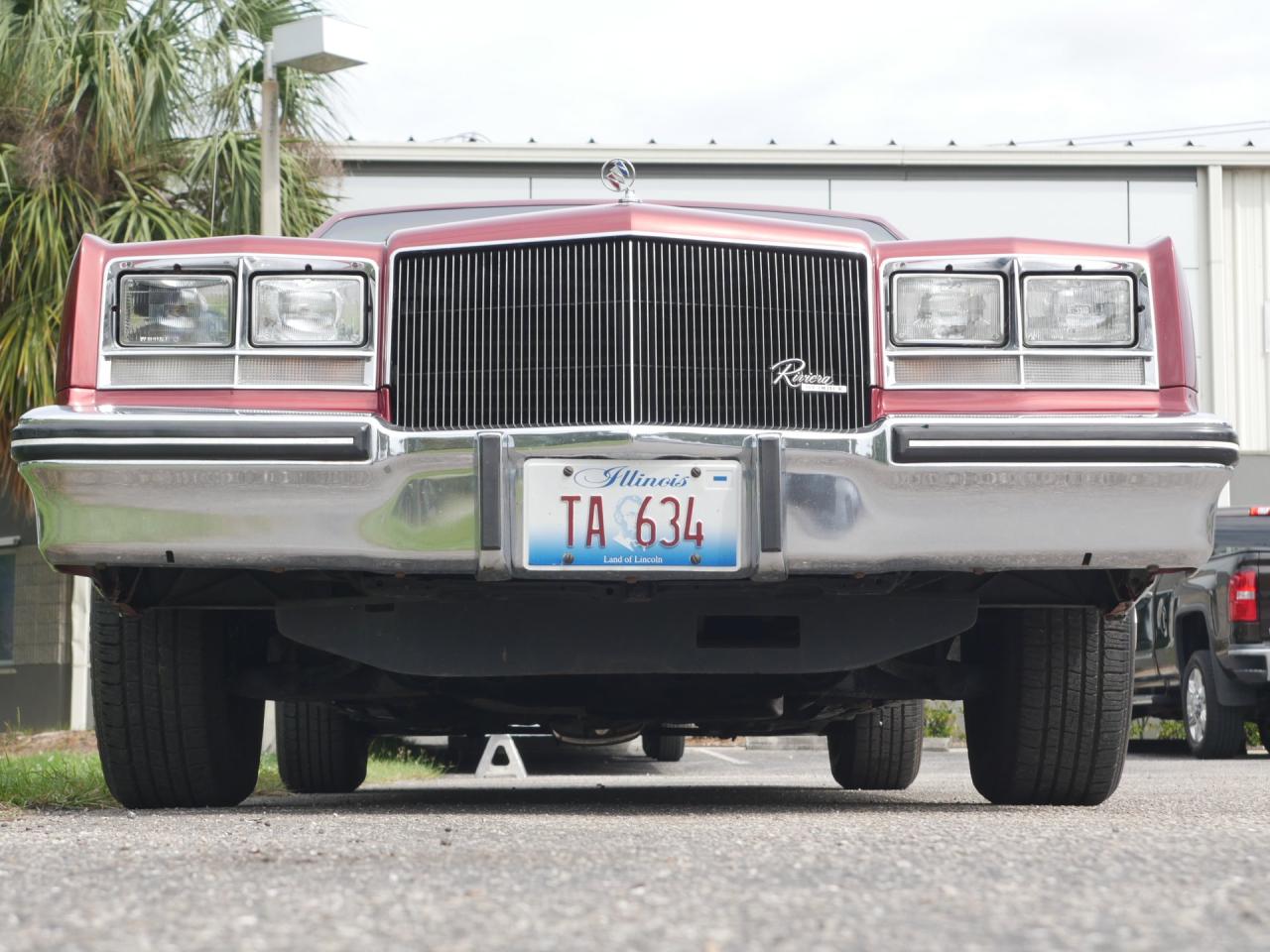 1985 Buick Riviera Coupe