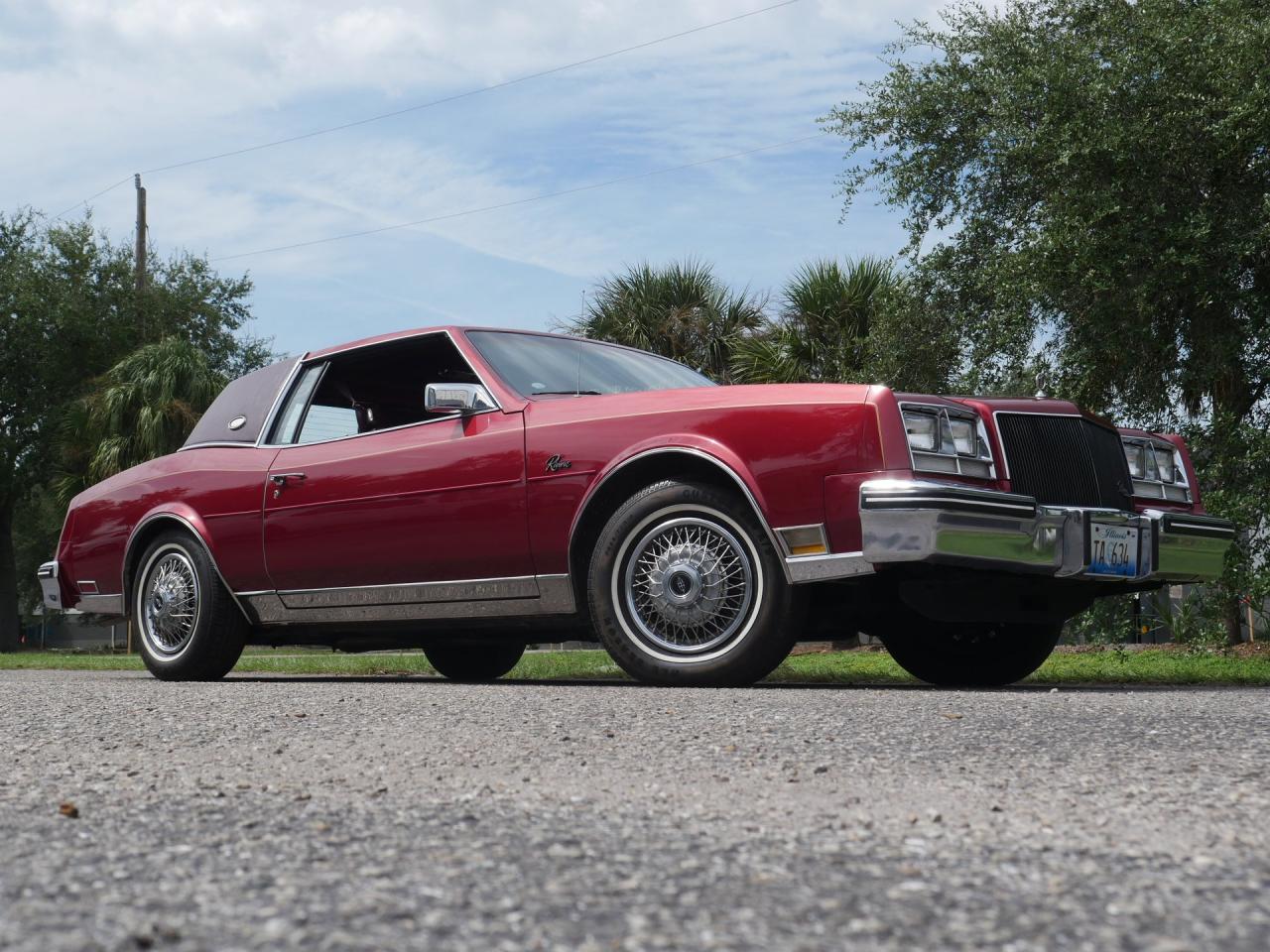 1985 Buick Riviera Coupe