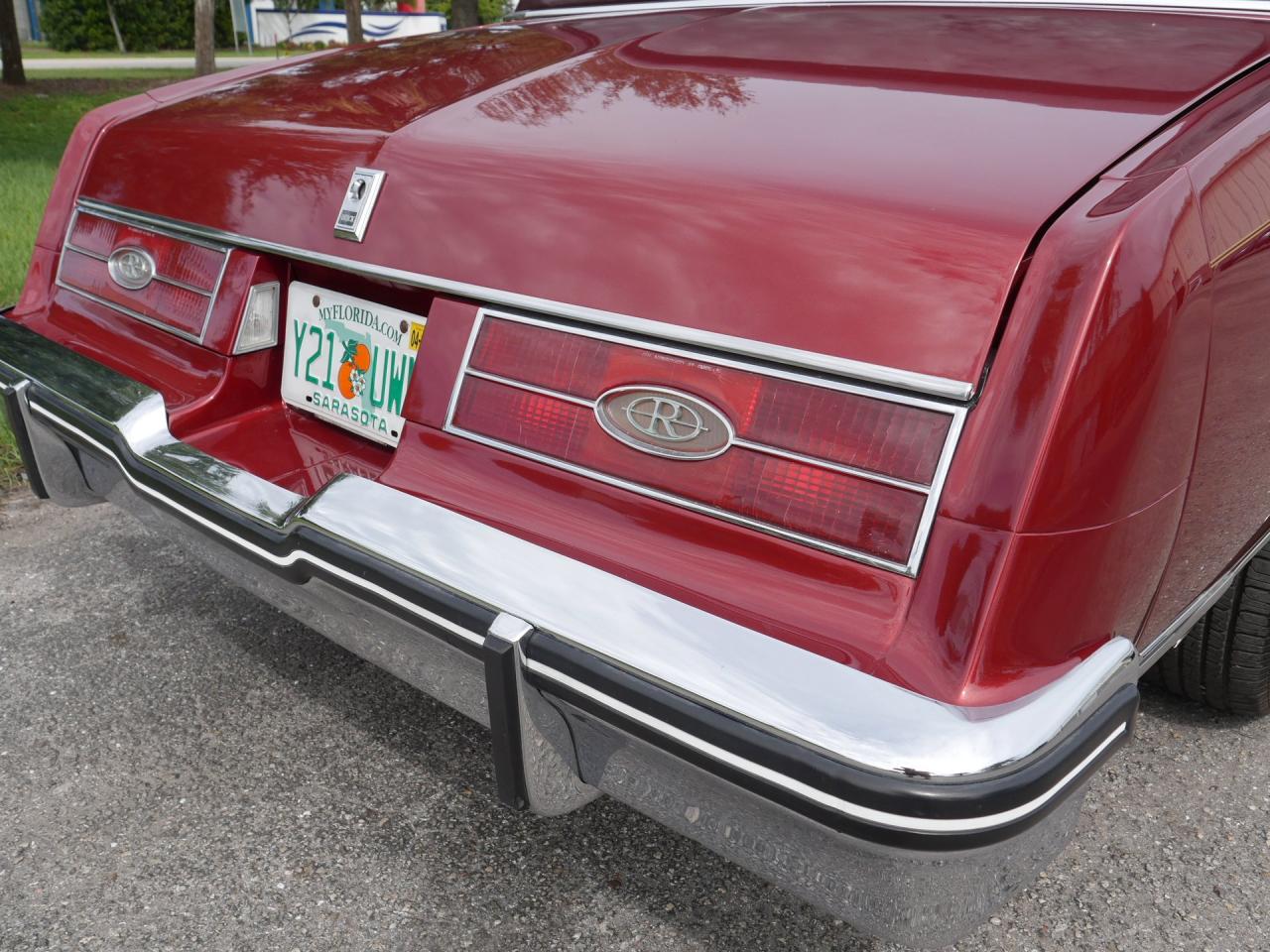 1985 Buick Riviera Coupe