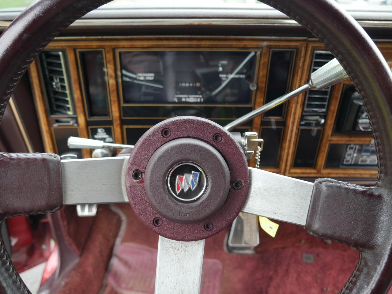 1985 Buick Riviera Coupe