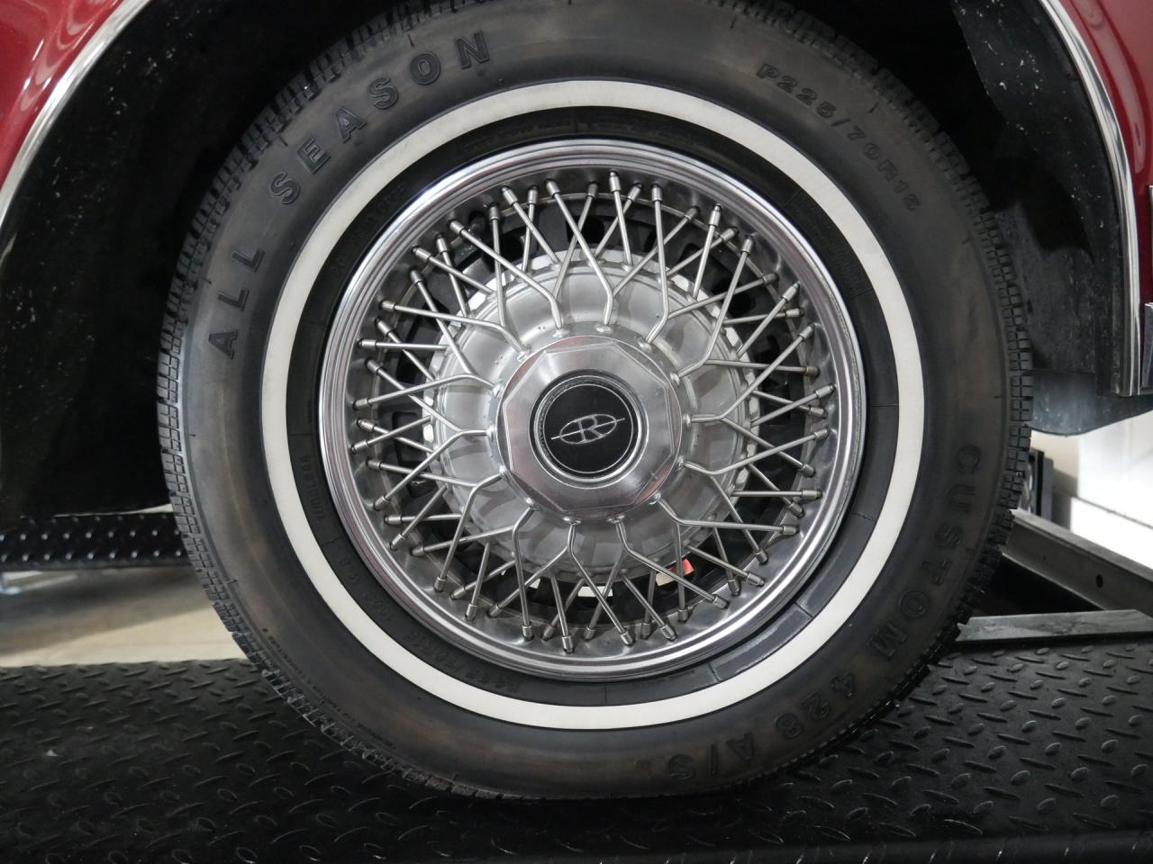 1985 Buick Riviera Coupe