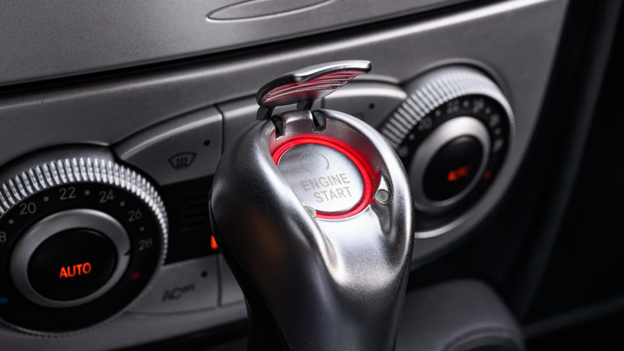 2005 Mercedes - Benz McLaren SLR Coup&eacute;