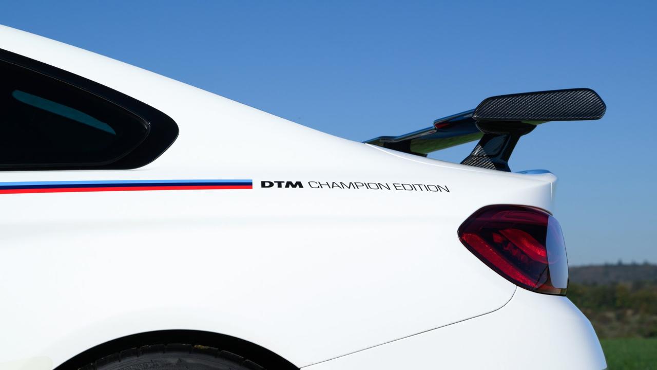 2017 BMW M4 DTM Champion Edition