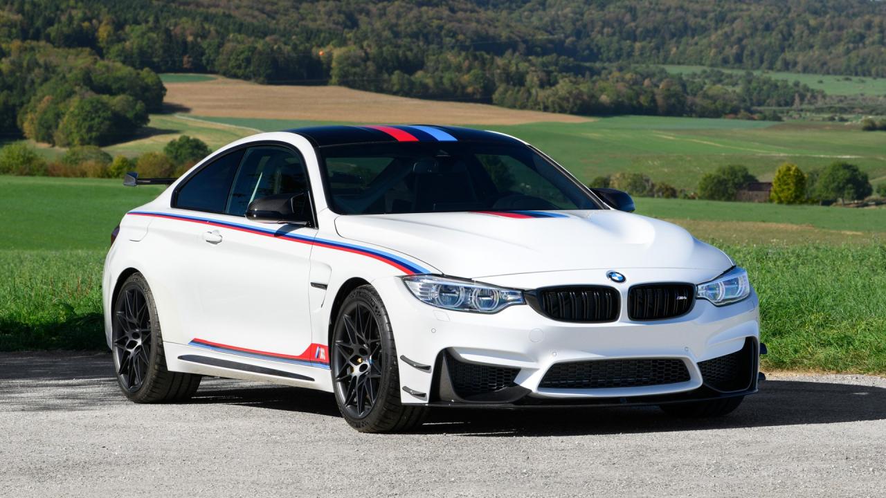 2017 BMW M4 DTM Champion Edition