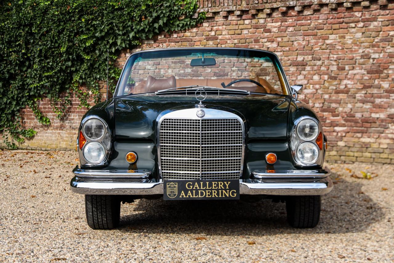 1969 Mercedes - Benz Mercedes Benz 280 SE Cabriolet &ldquo;Dunkeloliv or Dark Olive&rdquo;