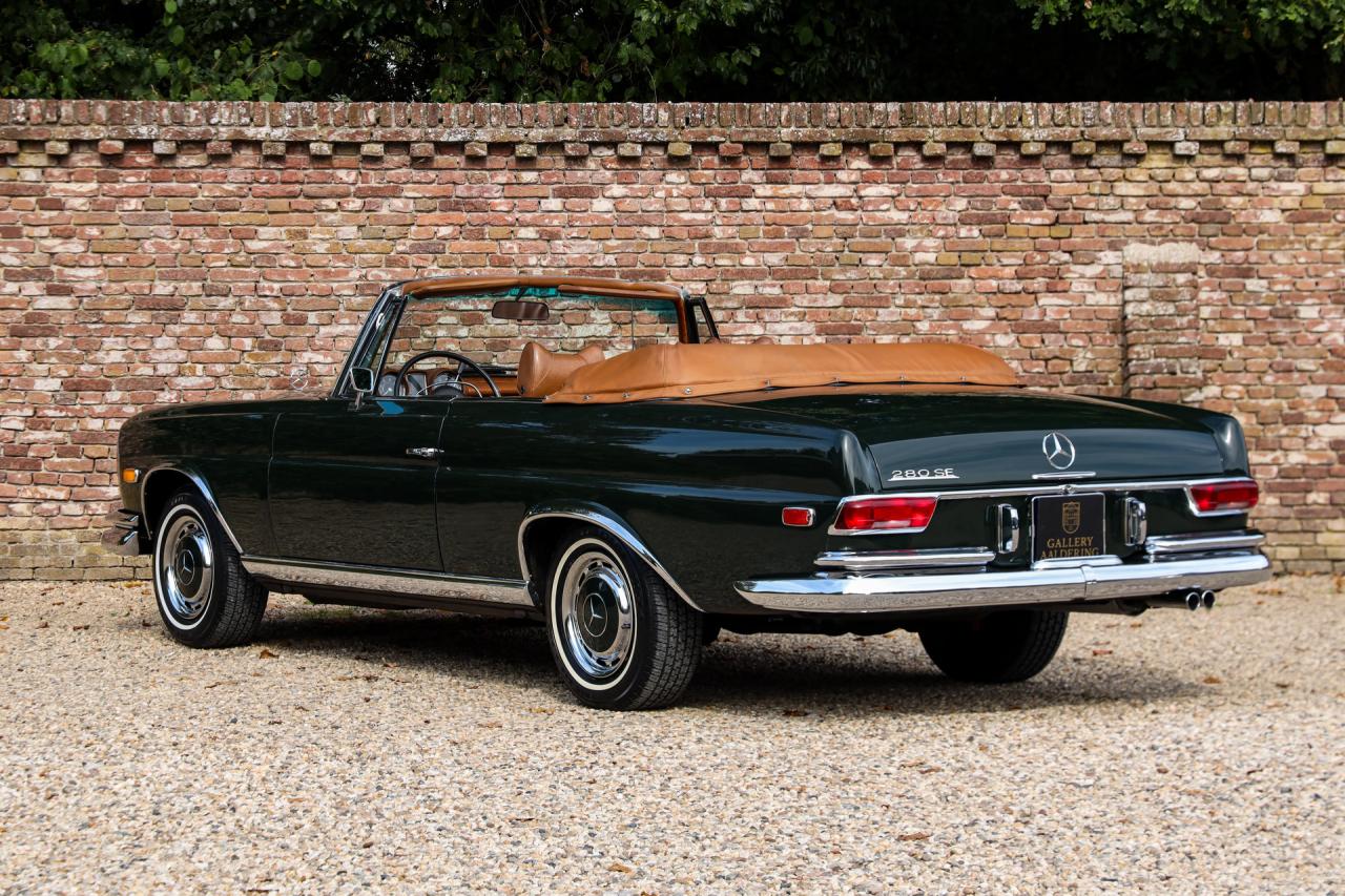 1969 Mercedes - Benz Mercedes Benz 280 SE Cabriolet &ldquo;Dunkeloliv or Dark Olive&rdquo;